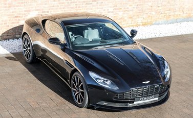 Aston Martin DB11 Launch Edition 8