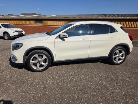 Mercedes-Benz GLA 2.1 GLA 200 Sport Executive D 4Matic Auto 4WD 5dr 28