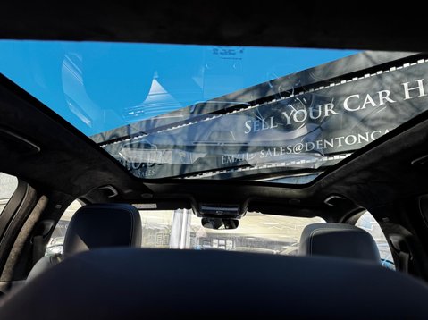 Jaguar F-Pace R-DYNAMIC HSE BLACK 74