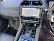 Jaguar F-Pace 2.0 D180 Chequered Flag Auto AWD Euro 6 (s/s) 5dr 79