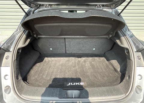 Nissan Juke TEKNA 19