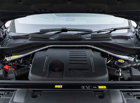 Land Rover Range Rover P440e HSE 26