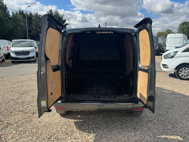 Ford Transit Connect SWB L1H1 Low Roof Limited Air Con Alloys Sensors Cam EURO 6 NO VAT 8