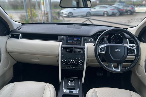 Land Rover Discovery Sport 2.2 SD4 HSE LUXURY AUTOMATIC 43