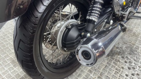 Moto Guzzi V7 ABS SPECIAL 2015 ONLY 7K MOT EXCELLENT CONDITION RETRO 744CC 23