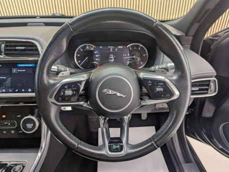 Jaguar XE 2.0 XE R-Dynamic S D Auto 4dr 68