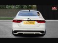 Jaguar XF R-DYNAMIC S 8