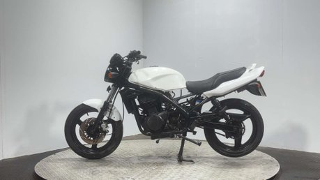 Kawasaki Er ER5 2000 SPARES OR REPAIR PARTS BIKE PROJECT BREAKER 500CC 4