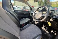 Toyota Aygo VVT-I X-PRESSION..X WAVE..CABRIOLET..LIMITED EDITION.. 8 SERVICES..£20 TAX  15