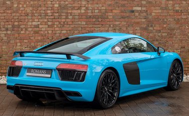 Audi R8 V10 Plus 7