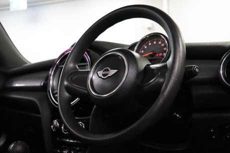 Mini Convertible COOPER 12