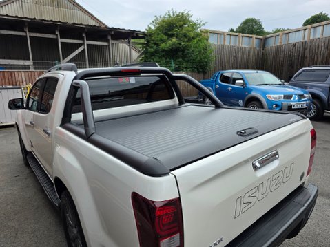 Isuzu D-Max BLADE DCB 9