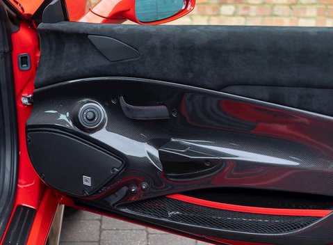 Ferrari 488 Pista 21