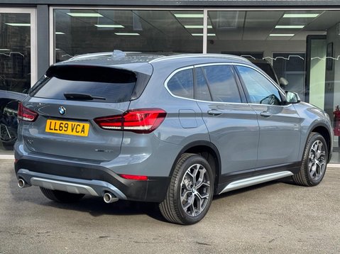 BMW X1 SDRIVE20I XLINE 8