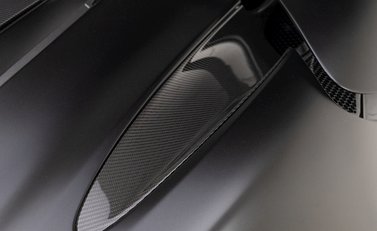 McLaren 720S Performance 28