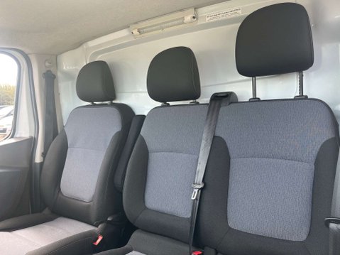 Vauxhall Vivaro 1.6 Vivaro 2900 CDTi S/S 29
