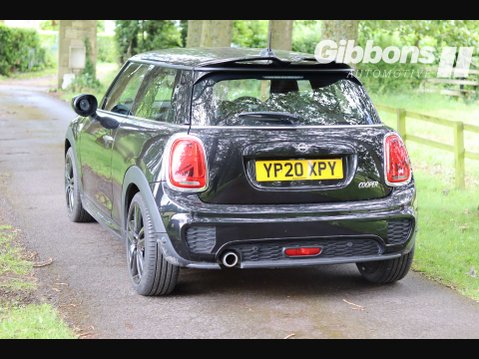 Mini Hatch 1.5 Cooper Sport 3dr 4