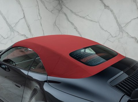 Porsche 911 Turbo S CABRIOLET (992) 40