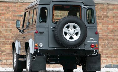 Land Rover Defender 90 TD XS Station Wagon 3