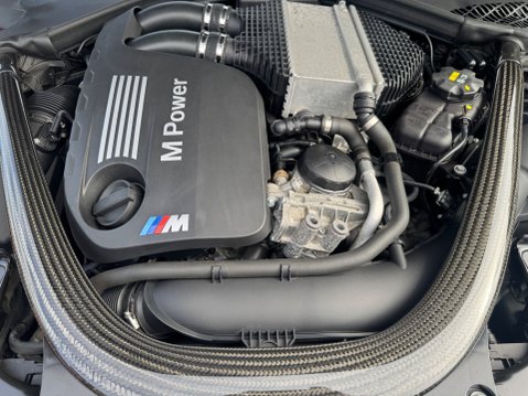 BMW 4 Series M4 34
