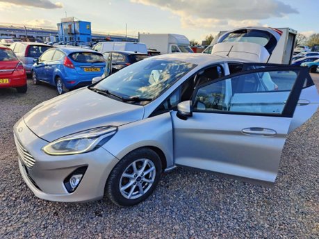 Ford Fiesta 1.0T EcoBoost Zetec Euro 6 (s/s) 5dr 10