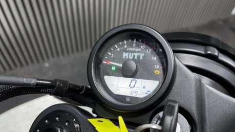 Mutt DRK-01 125 2025 ONLY 129 MILES MOT 2028 MODERN RETRO BIKE 125CC 19