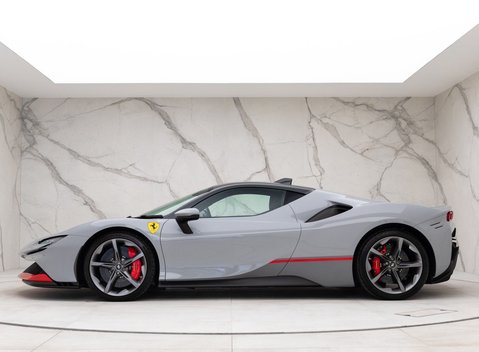 Ferrari SF90 Stradale 2