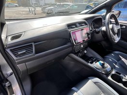Nissan LEAF Leaf E+ Tekna 62 kw/h battery, 239 mile range, 5dr 17