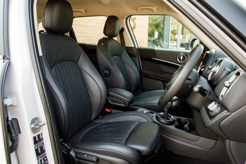 Mini Countryman COOPER D ALL4 EXCLUSIVE 31
