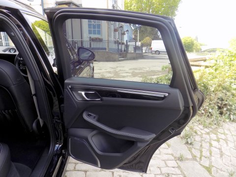 Porsche Macan 2.0T PDK 4WD SUV 55