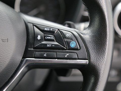 Nissan Juke 1.0 DIG-T Tekna+ DCT Auto Euro 6 (s/s) 5dr 12