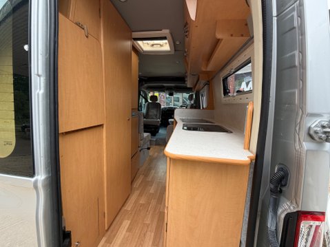 Devon Tempest 1 OWNER 2 BERTH HIGH TOP WITH ONLY 20,000 MILES 24