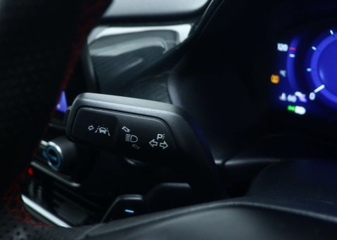 Ford Puma 1.0T EcoBoost MHEV ST-Line SUV 5dr Petrol Hybrid DCT Euro 6 (s/s) (125 ps) 32