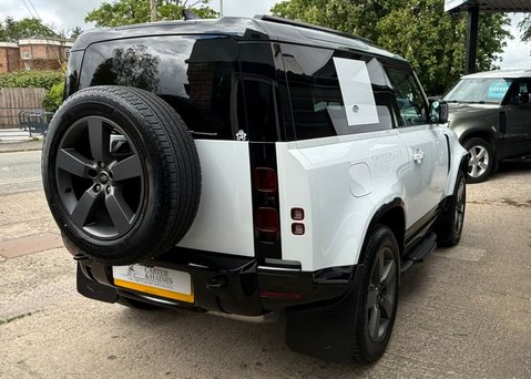 Land Rover Defender 90 3.0 D250 MHEV X-Dynamic SE SUV 3dr Diesel Auto 4WD Euro 6 (s/s) (250 ps) 6