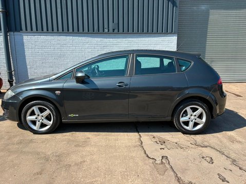 SEAT Leon 1.2 TSI S Copa Euro 5 (s/s) 5dr 4