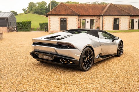 Lamborghini Huracan 5.2 V10 LP 610-4 Spyder LDF 4WD Euro 6 (s/s) 2dr 3