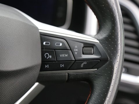 SEAT Ateca 1.5 TSI EVO FR Sport DSG Euro 6 (s/s) 5dr 12