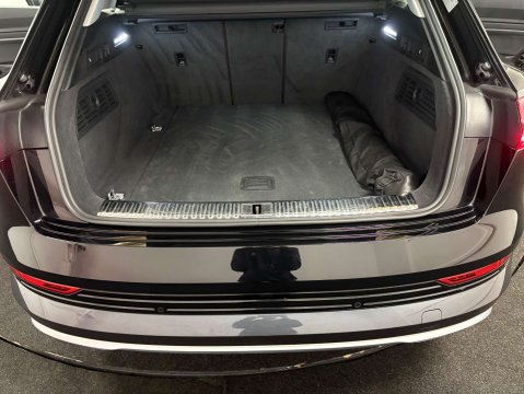 Audi E-Tron e-tron Technik 50 Quattro 4WD 5dr 43