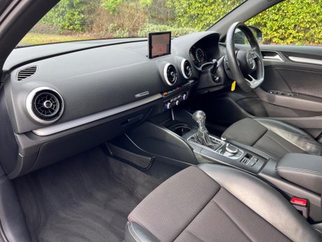 Audi A3 1.5 TFSI CoD Black Edition Sportback S Tronic Euro 6 (s/s) 5dr 69