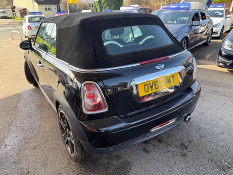 Mini Convertible 2.0 Cooper D Auto Euro 5 2dr 8