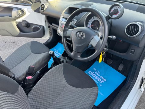 Toyota Aygo VVT-I MODE 17