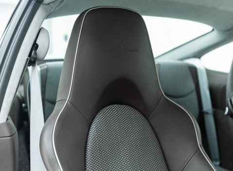 Porsche 911 (997) Sport Classic 7