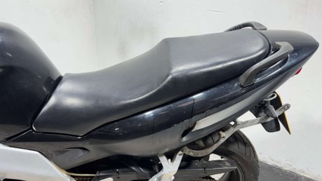 Yamaha Yzf THUNDERCAT, 1998, 61K, 600CC, MOT DEC 25, TOURER, SPARES/REPAIR/PROJECT 28