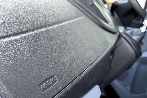 Ford Transit 460 L4 H3 17 Str Minibus with Air Con - Direct from MOD 26