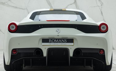 Ferrari 458 Speciale 8