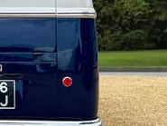 Volkswagen Campervan Split-Screen 25