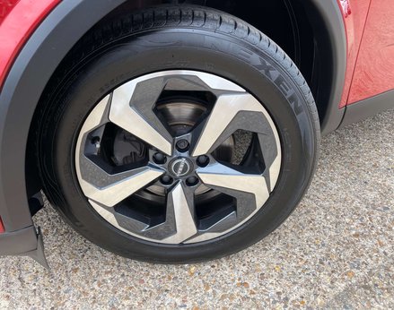 Nissan Qashqai 1.3 Qashqai N-Connecta DiG-T MHEV 5dr 3