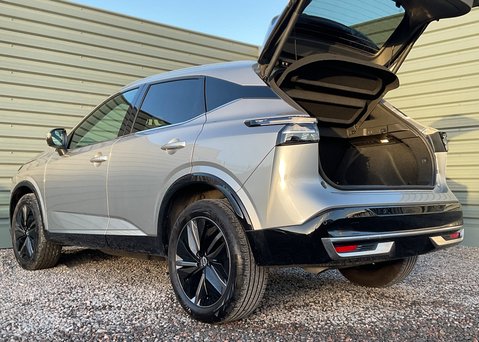 Nissan Qashqai DIG-T TEKNA 15