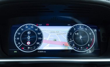 Land Rover Range Rover P565 SVAutobiography Dynamic Black 17