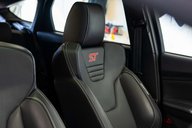 Ford Focus 2.0 Focus ST-3 T 5dr 44